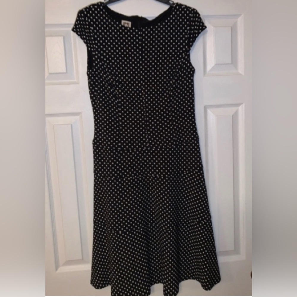 LNWOT, Anne Klein Dress, Size 4 - 
Beautiful black and white polka dots